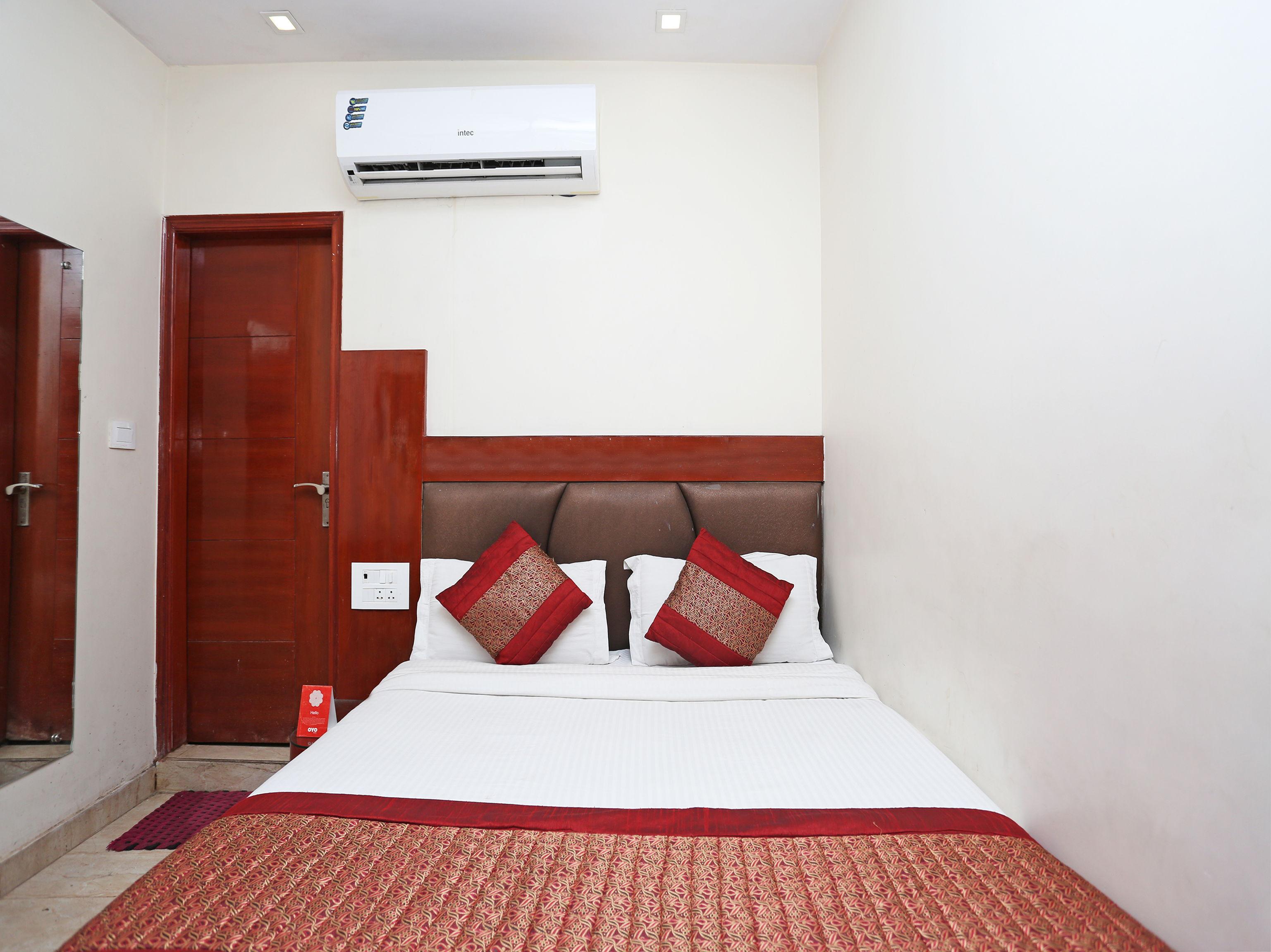 Oyo 6169 Hotel Prem Deluxe New Delhi Eksteriør bilde