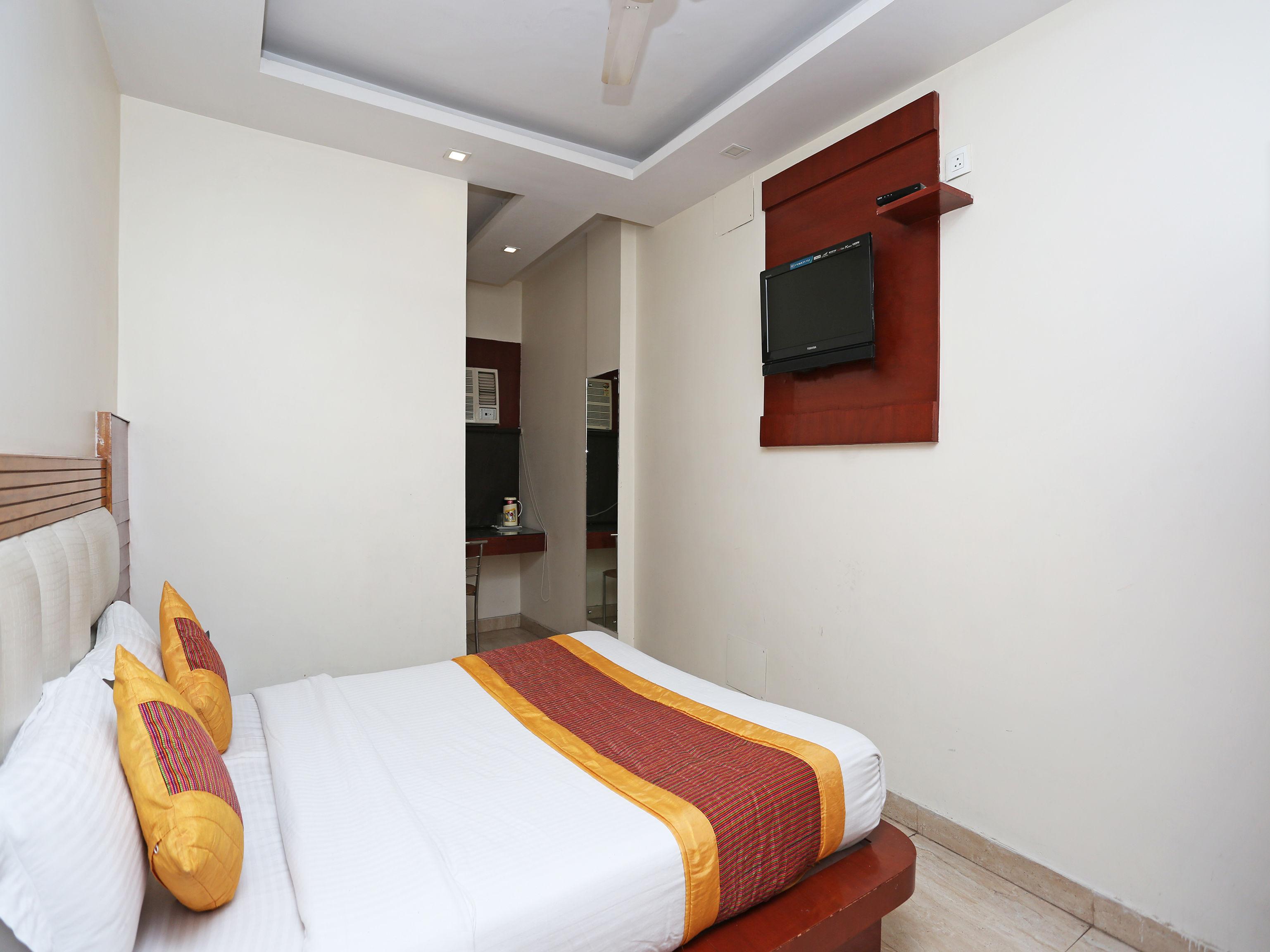 Oyo 6169 Hotel Prem Deluxe New Delhi Eksteriør bilde