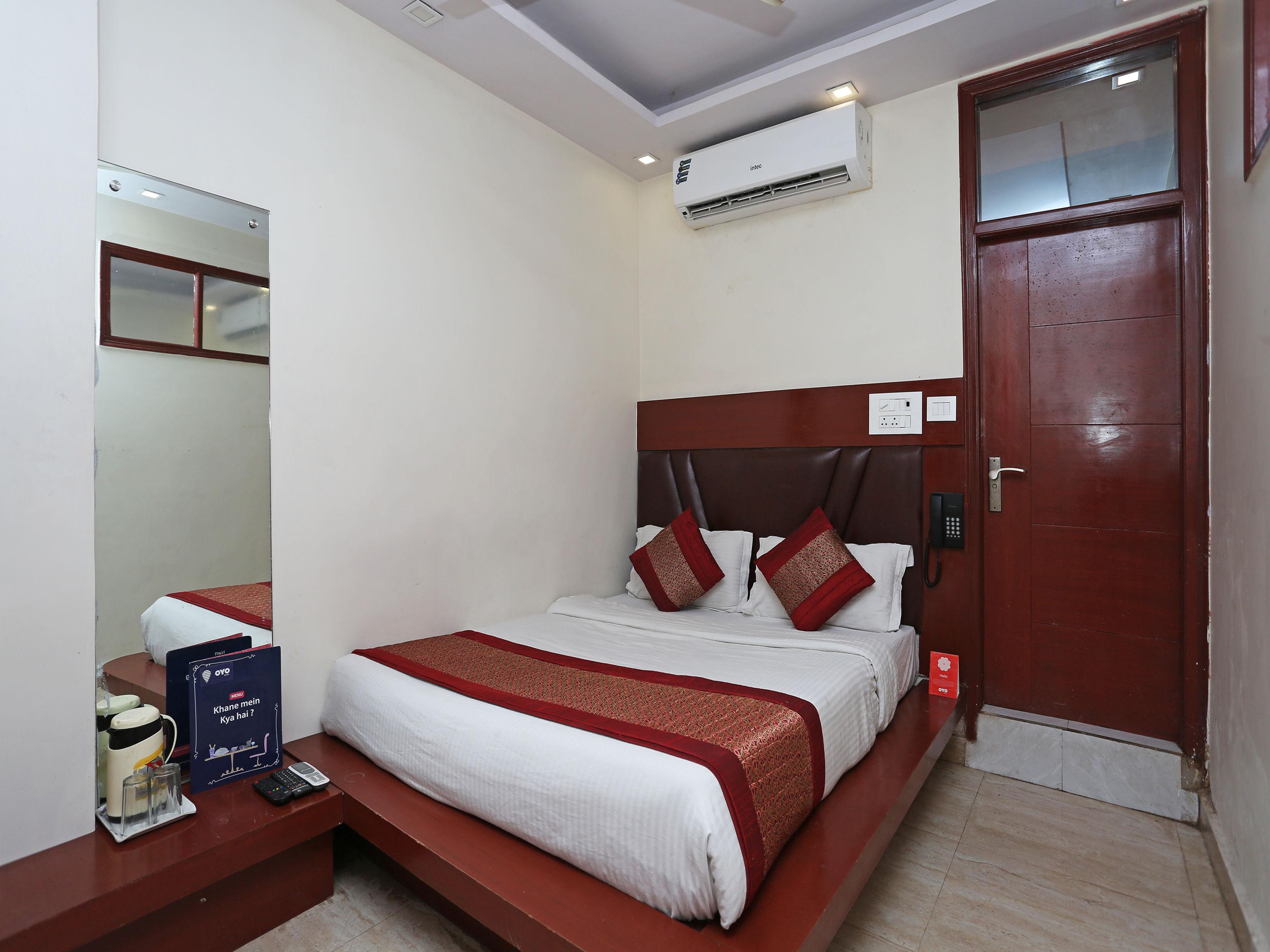 Oyo 6169 Hotel Prem Deluxe New Delhi Eksteriør bilde
